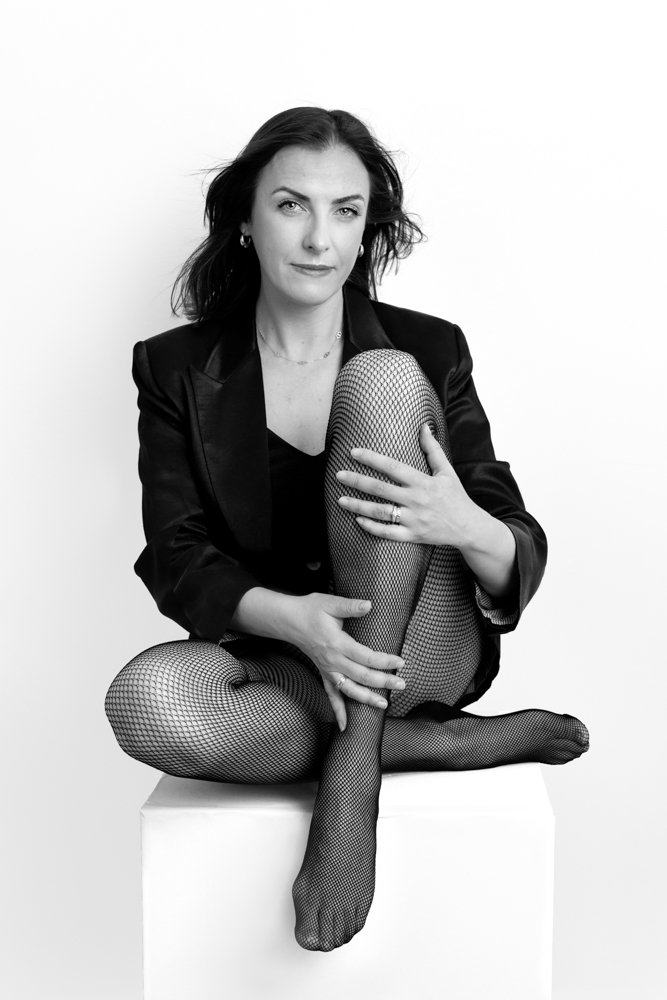 Oxford, Bicester, Studio Women portrait, Black & White, Bellissima photo session