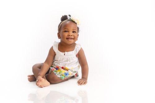 degrini photography_Child Portrait_studio white background
